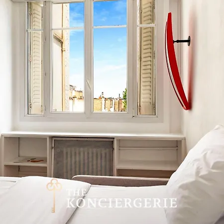 Au Coeur Du 7eme * פריז